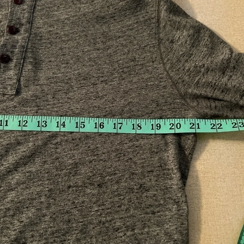 J. Crew Mercantile T-Shirt Men's Size M Gray Long Sleeve 1/4 Button 100% Cotton